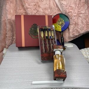 ProfusionCosmetics HarryPotter Holiday - Hogwarts Beauty Trunk+BUNDLE 15pc Total